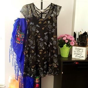 👸🥰Girly floral dress👗💎